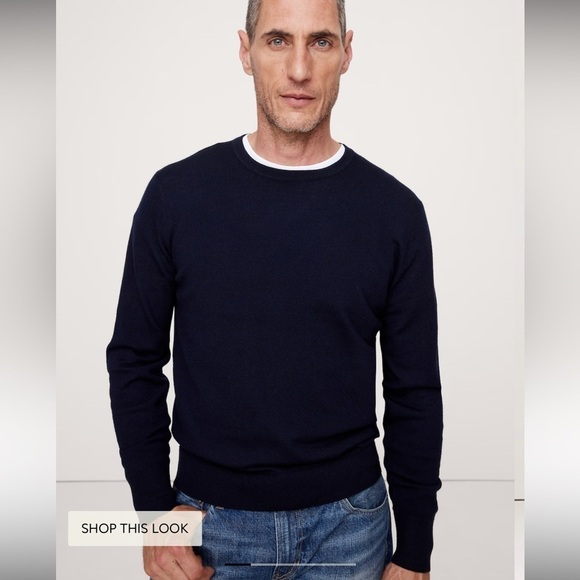 Banana Republic Other - Banana Republic Men’s Merino Wool Crewneck Sweater in Navy size XL